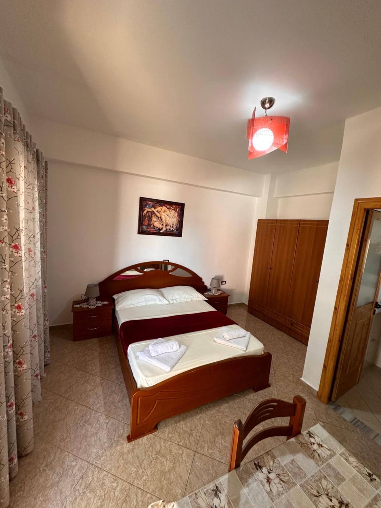 Albi'S Guesthouse Ksamil Exterior photo