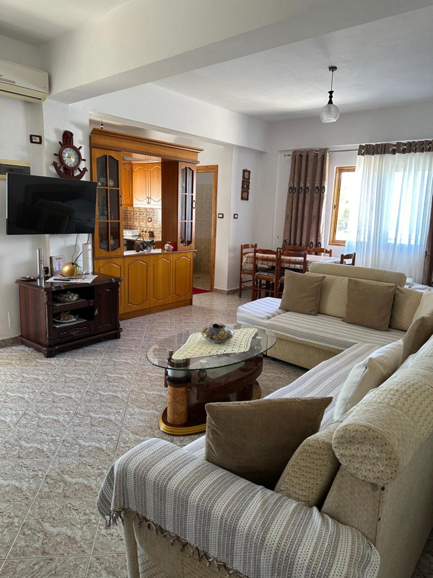 Albi'S Guesthouse Ksamil Exterior photo